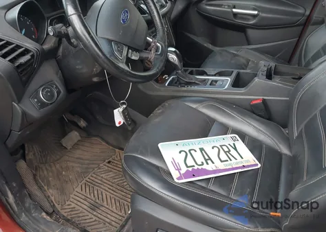 2019 Ford Escape Titanium from USA, damaged, VIN 1FMCU9J90KUA81186